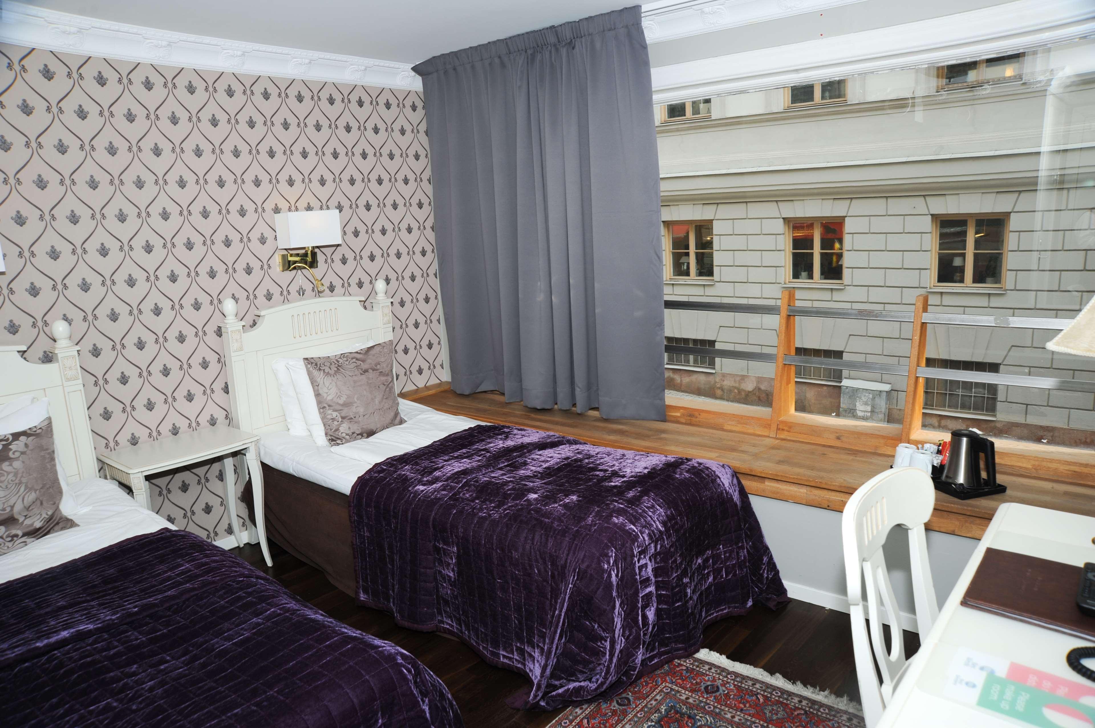 Western Bentleys 4*