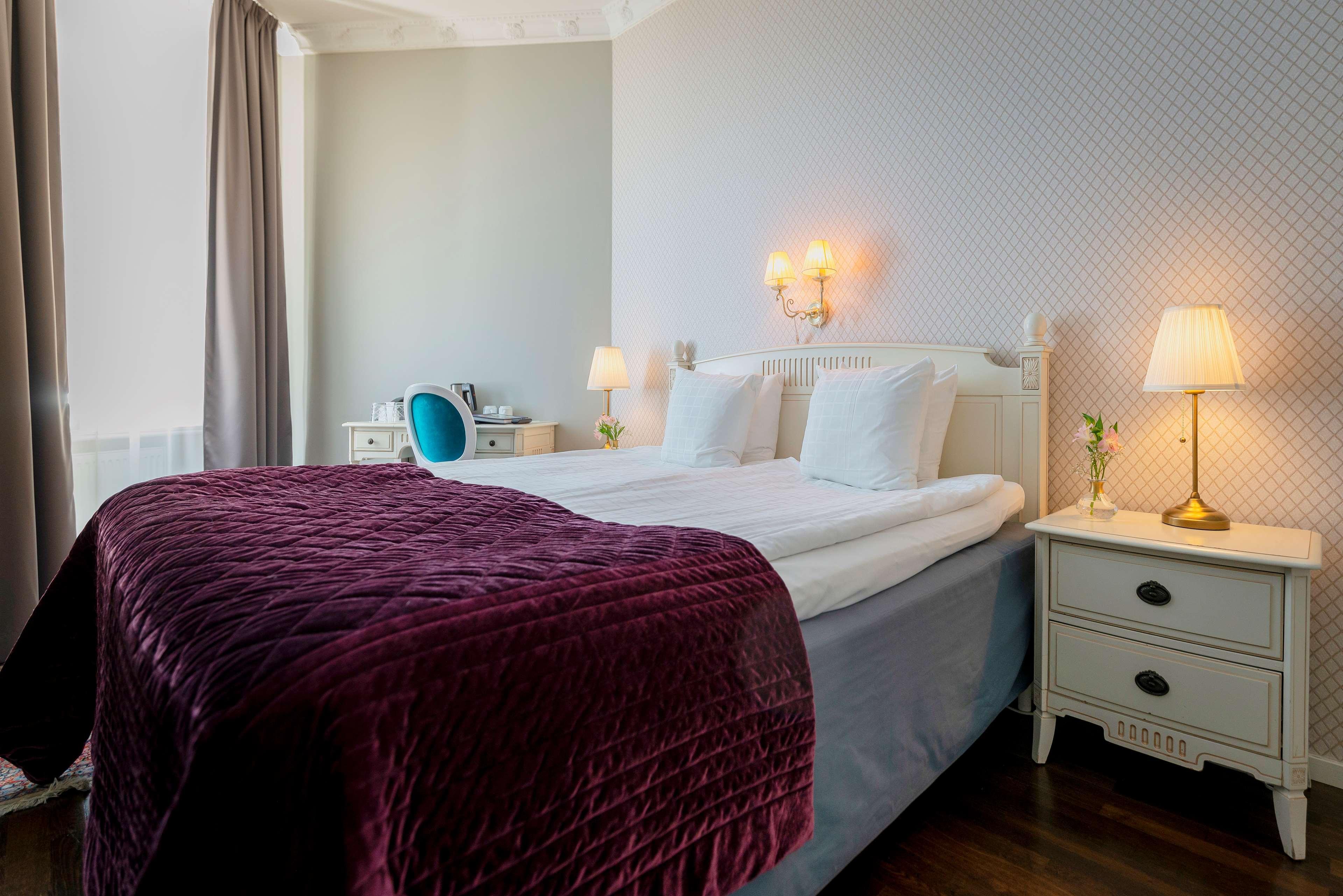 Western Bentleys 4*